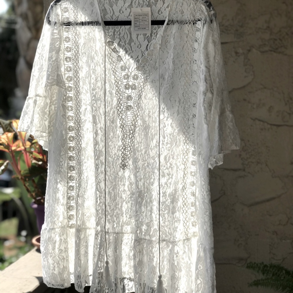 Lace swim coverup